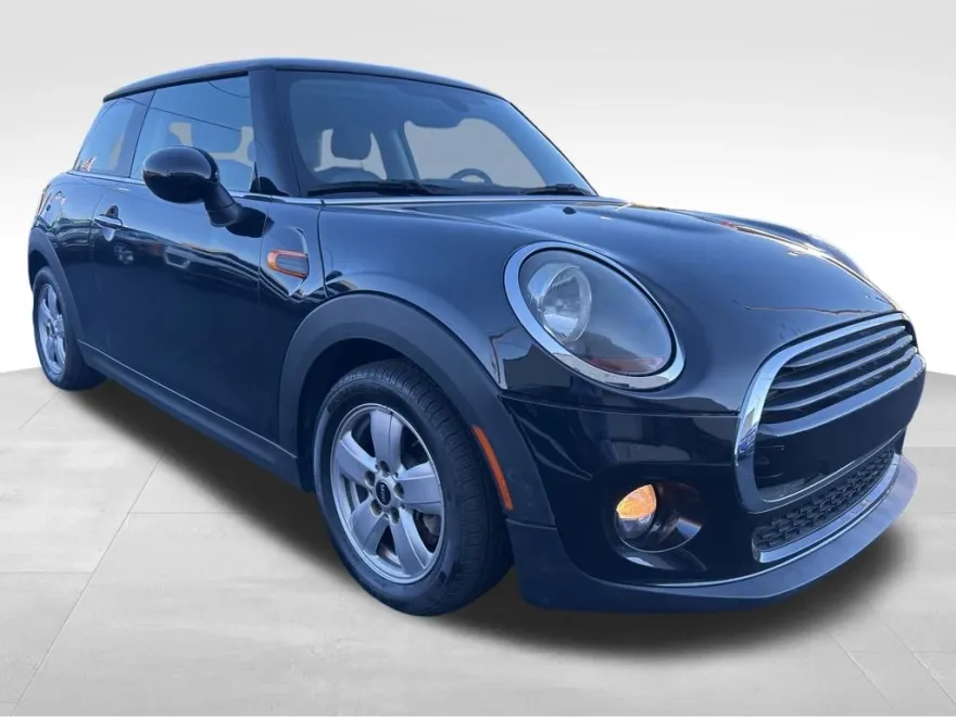 2019 Mini Cooper 2 Door Hardtop photo 1