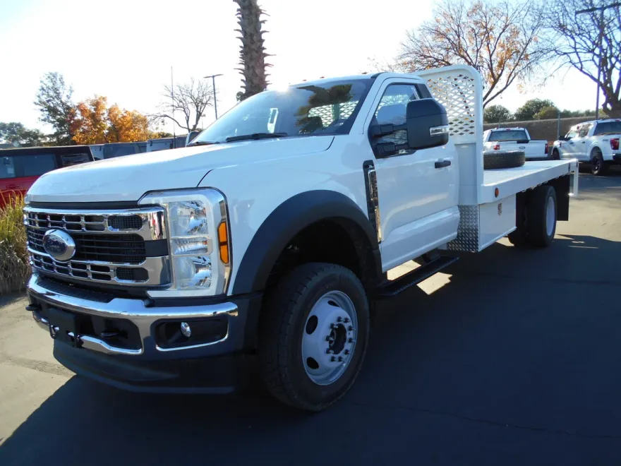 2024 Ford F-550 XL photo 1