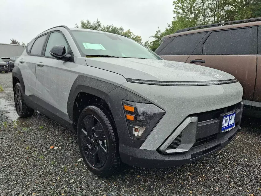 2026 Hyundai Kona SEL photo 1