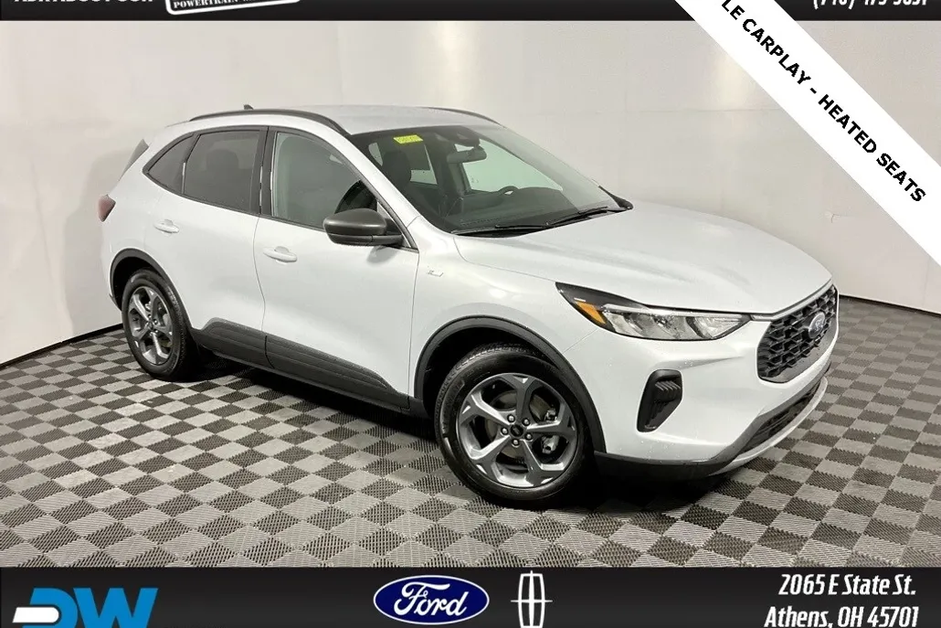 2025 Ford Escape ST-Line photo 1