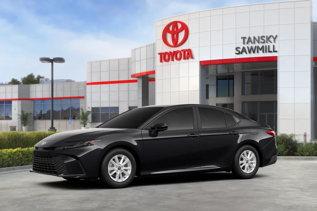 2026 Toyota Camry LE photo 1