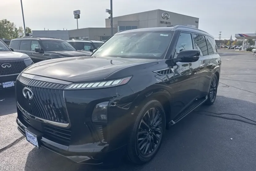 2026 Infiniti QX80 photo 1