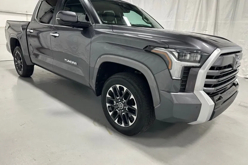 2024 Toyota Tundra Limited photo 1
