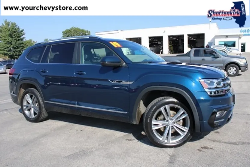 2019 Volkswagen Atlas V6 SEL R-Line photo 1