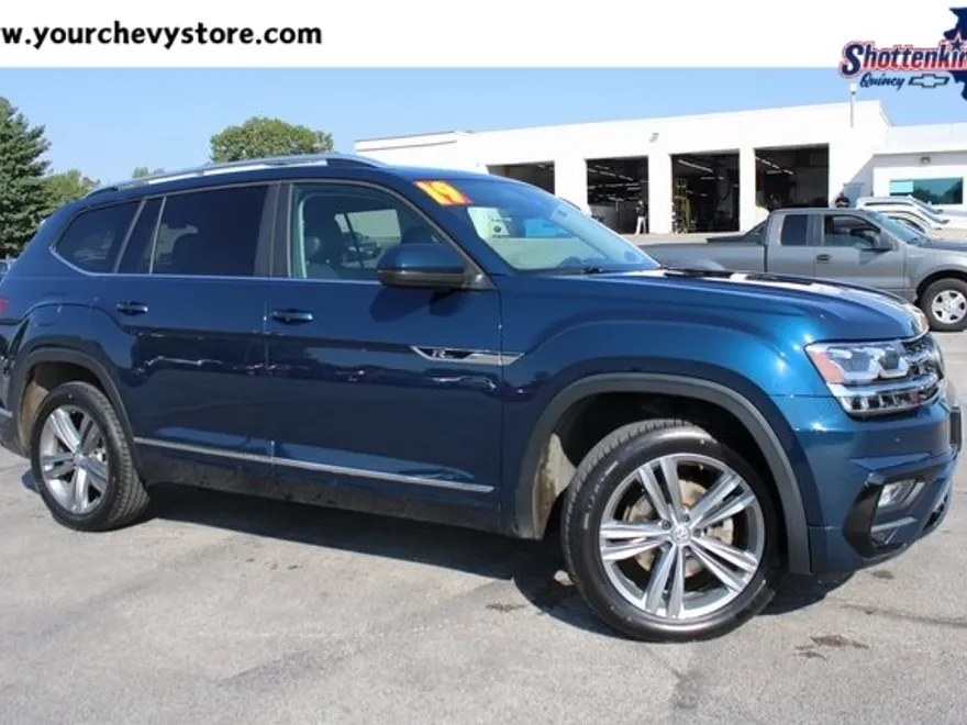 2019 Volkswagen Atlas V6 SEL R-Line photo 1