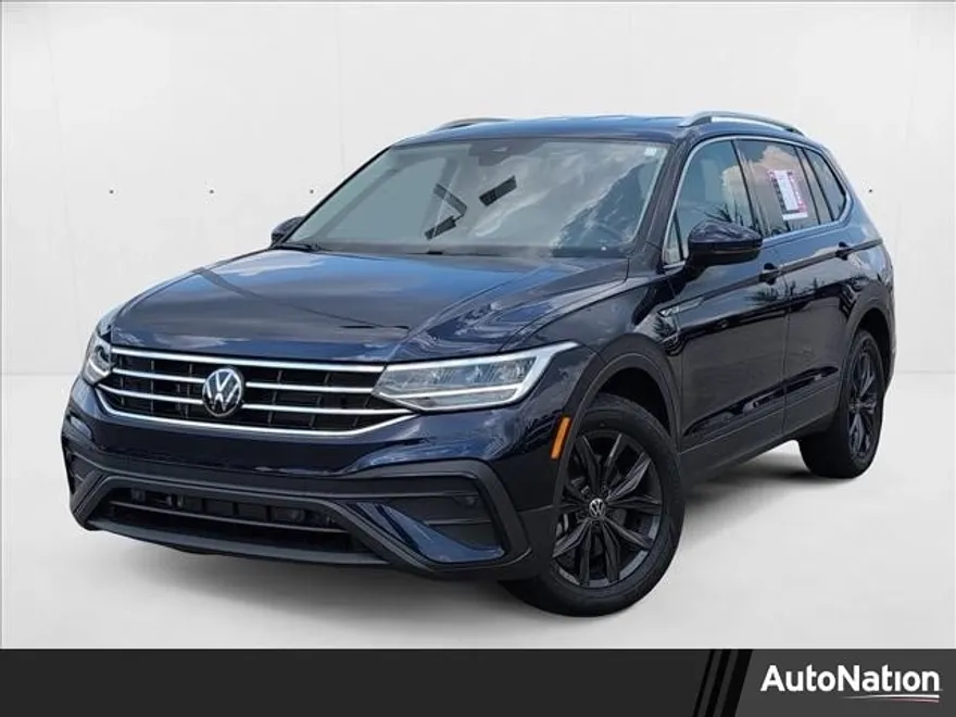 2024 Volkswagen Tiguan Wolfsburg Edition Sport photo 1