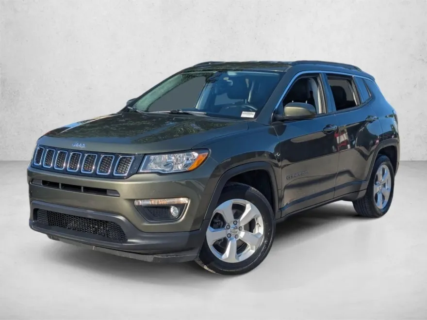 2018 Jeep Compass Latitude photo 1