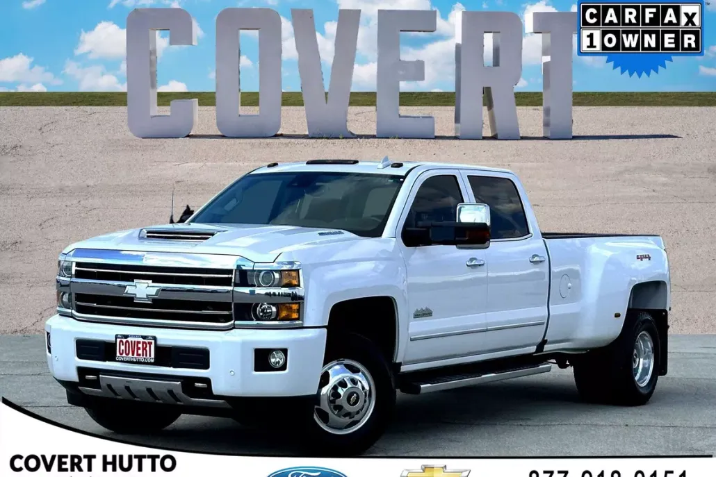 2018 Chevrolet Silverado 3500HD High Country photo 1