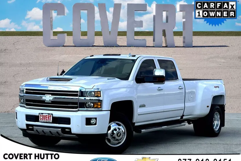 2018 Chevrolet Silverado 3500HD High Country photo 1