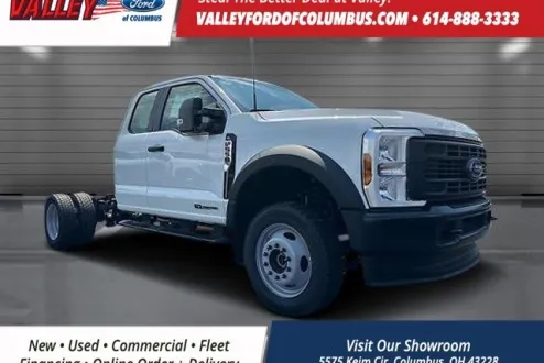 2025 Ford F-550 photo 1