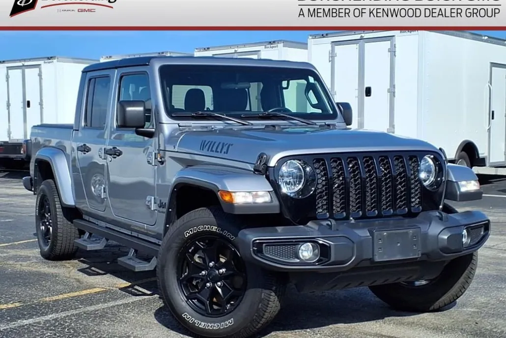 2021 Jeep Gladiator Willys Sport photo 1