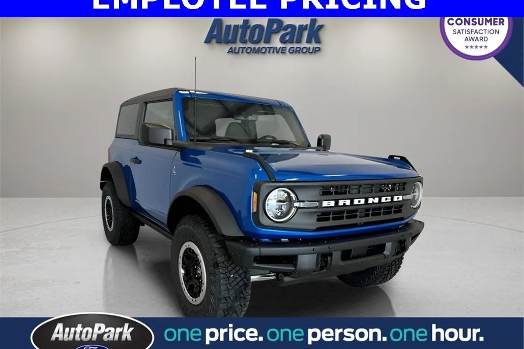 2024 Ford Bronco Black Diamond photo 1
