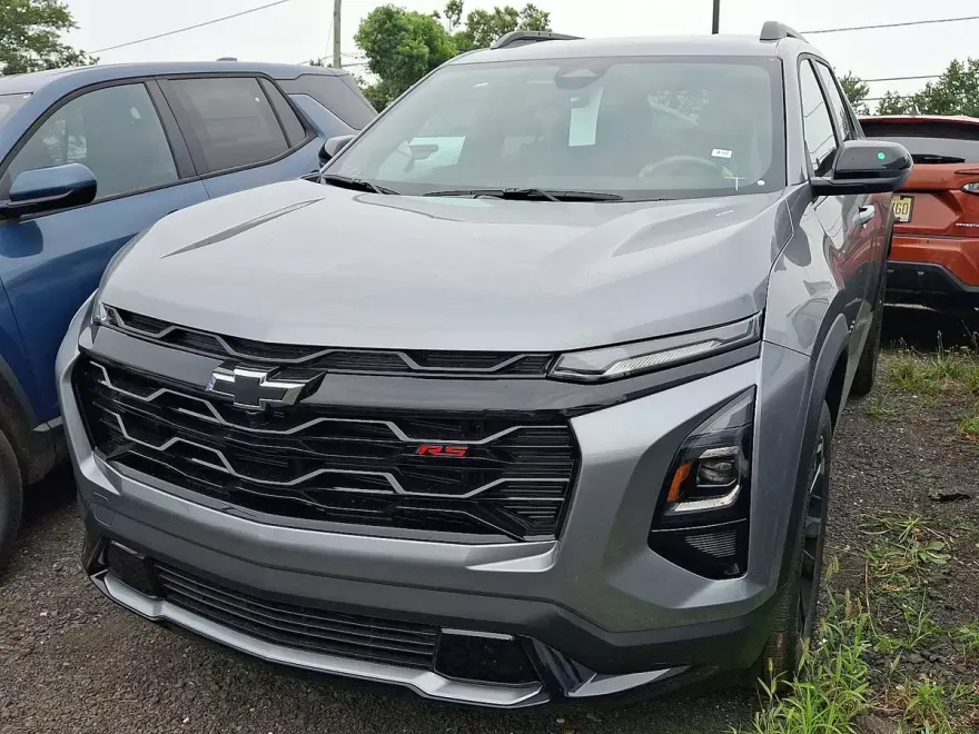 2026 Chevrolet Equinox RS photo 1