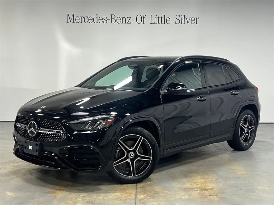 2024 Mercedes Benz GLA 250 photo 1