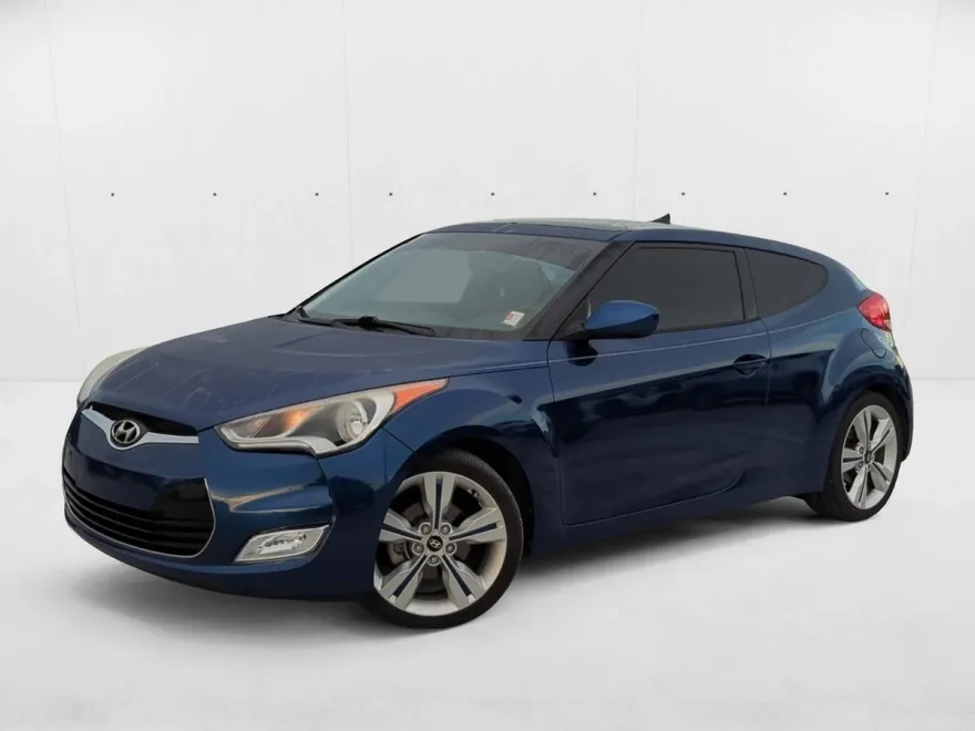 2017 Hyundai Veloster Value Edition photo 1