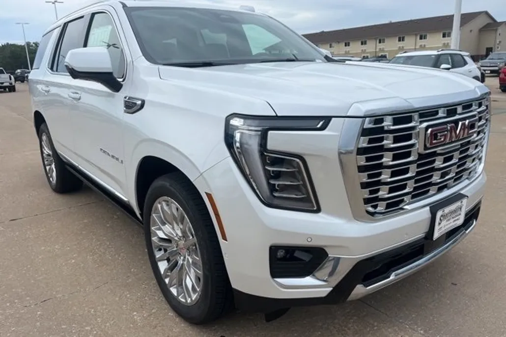 2025 Gmc Yukon Denali photo 1