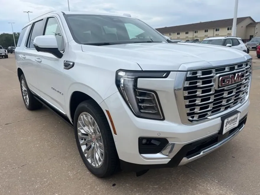 2025 Gmc Yukon Denali photo 1