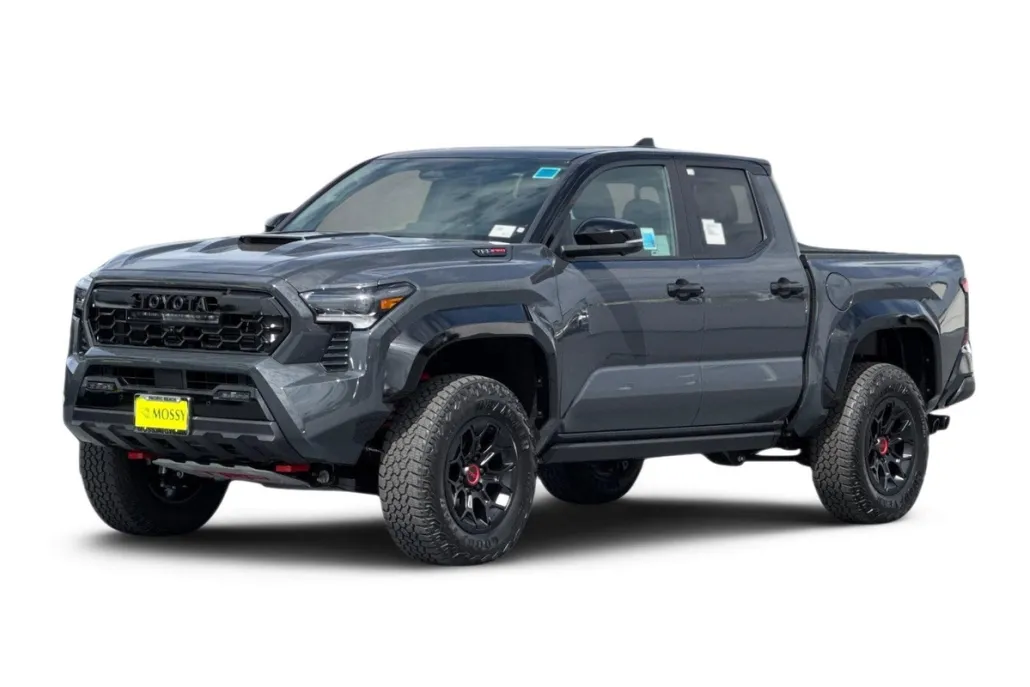 2025 Toyota Tacoma TRD Pro Double Cab photo 1