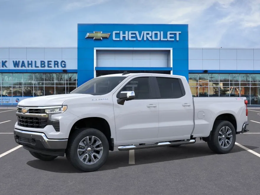 2026 Chevrolet Silverado 1500 LT photo 1