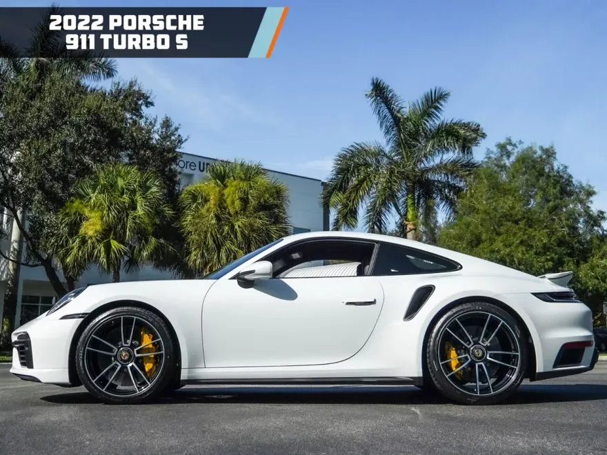 2022 Porsche 911 Turbo S photo 29
