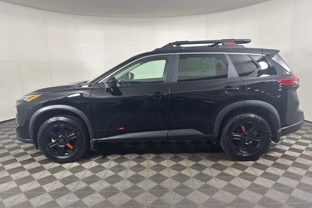 2025 Nissan Rogue SV photo 1