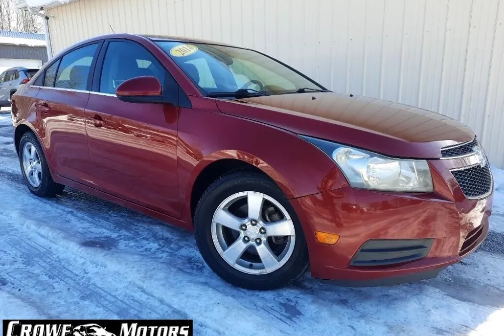 2014 Chevrolet Cruze photo 1