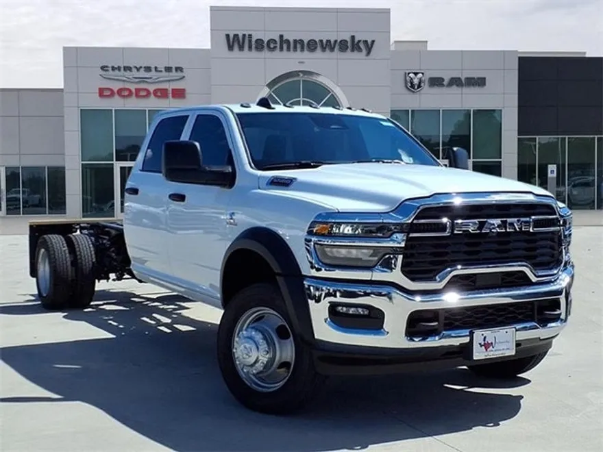 2026 Ram 5500 Tradesman photo 1