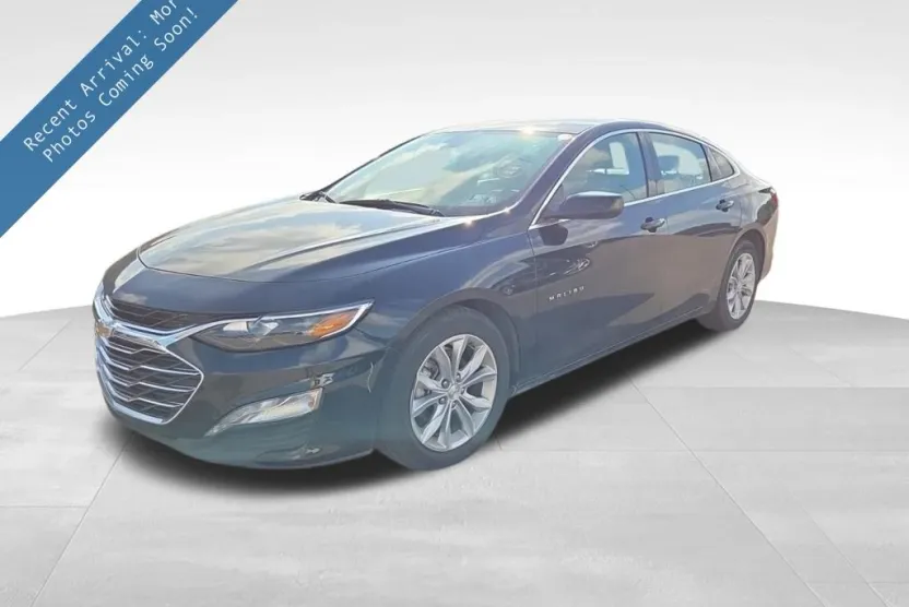 2024 Chevrolet Malibu 1LT photo 1