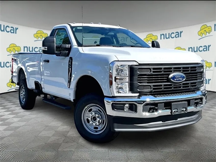 2025 Ford F-250 photo 1