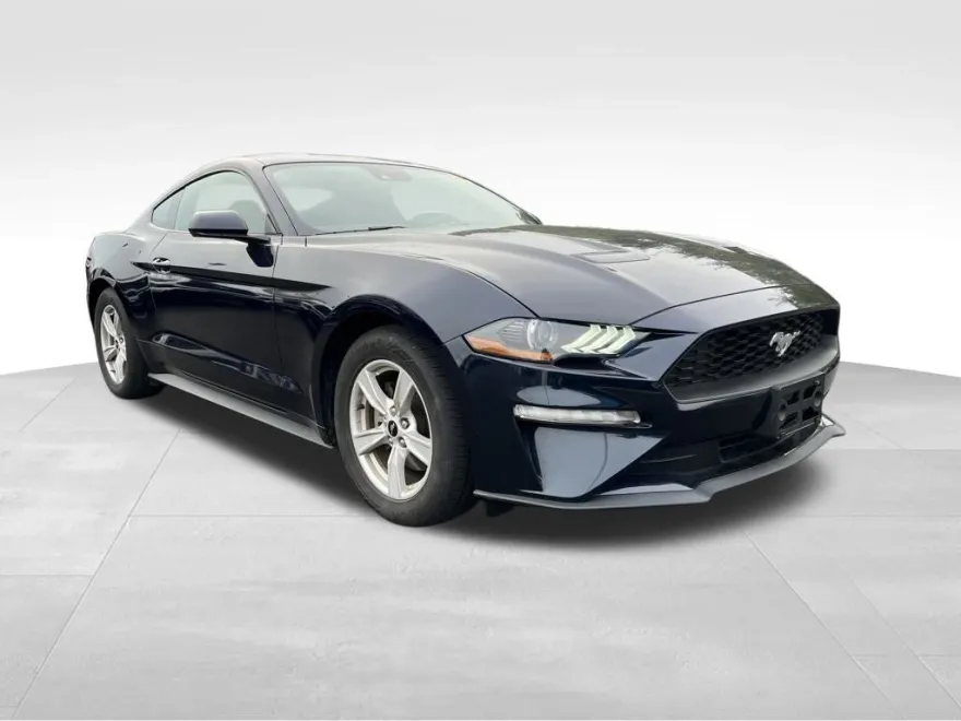 2021 Ford Mustang EcoBoost photo 1