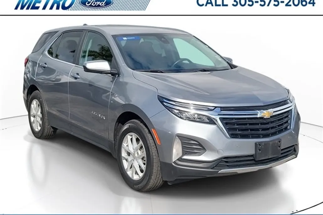 2023 Chevrolet Equinox LT photo 1
