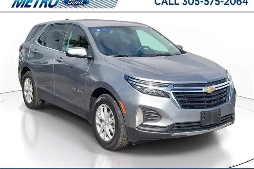 2023 Chevrolet Equinox LT photo 1