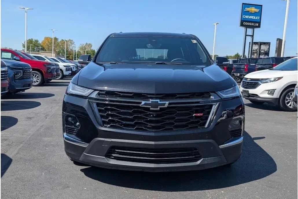2023 Chevrolet Traverse RS photo 1