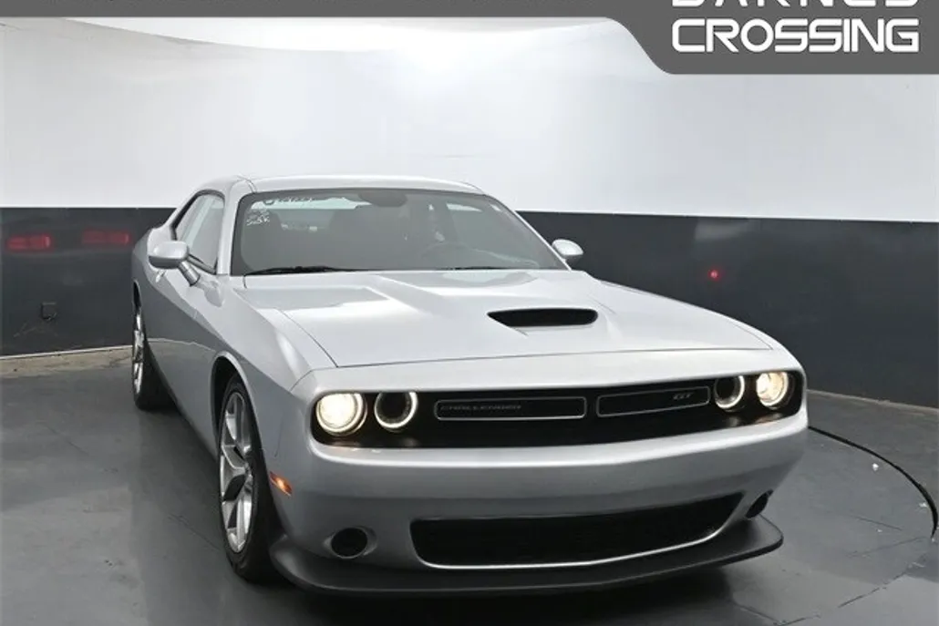 2023 Dodge Challenger GT photo 1