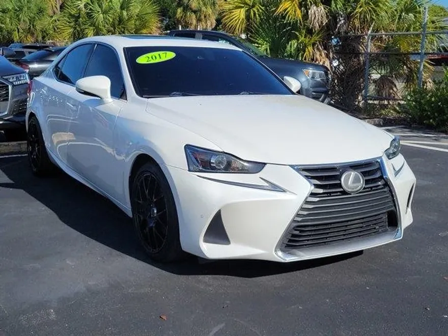 2017 Lexus IS 200t photo 1