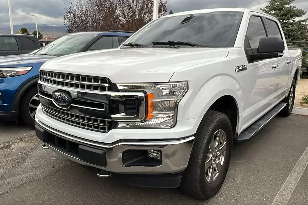 2020 Ford F-150 XLT photo 1