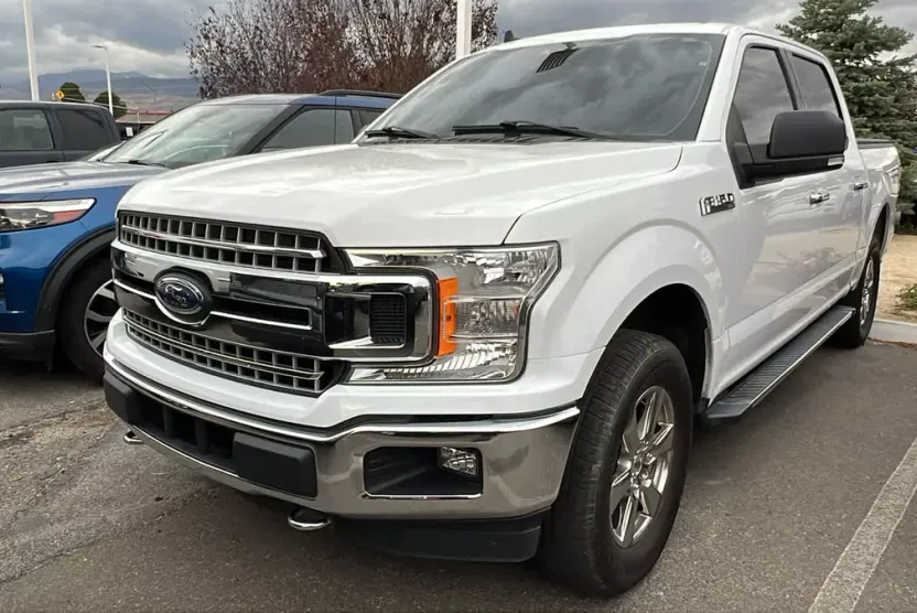 2020 Ford F-150 XLT photo 1