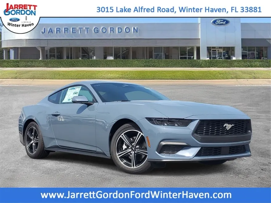 2025 Ford Mustang EcoBoost photo 1