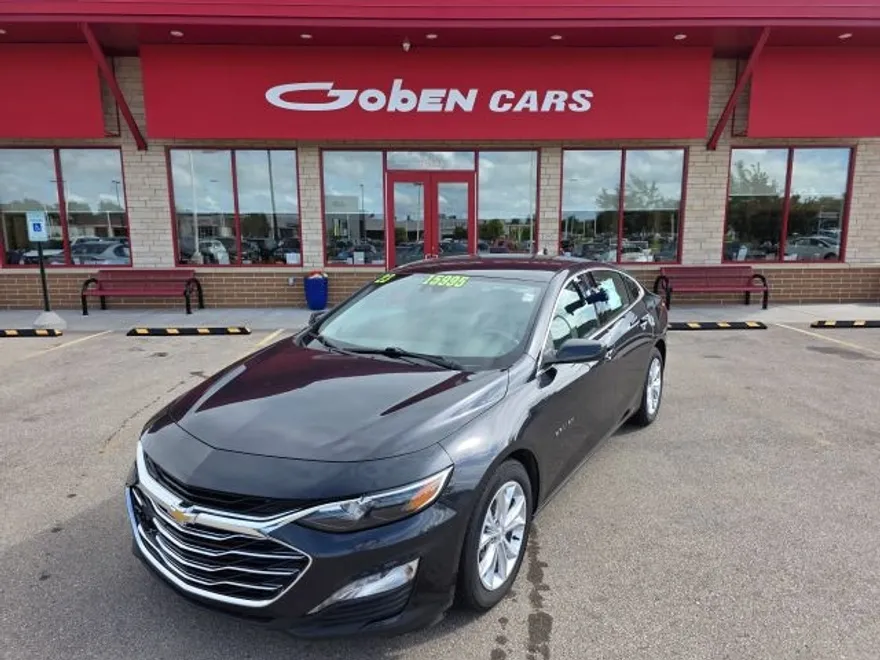 2023 Chevrolet Malibu 1LT photo 1