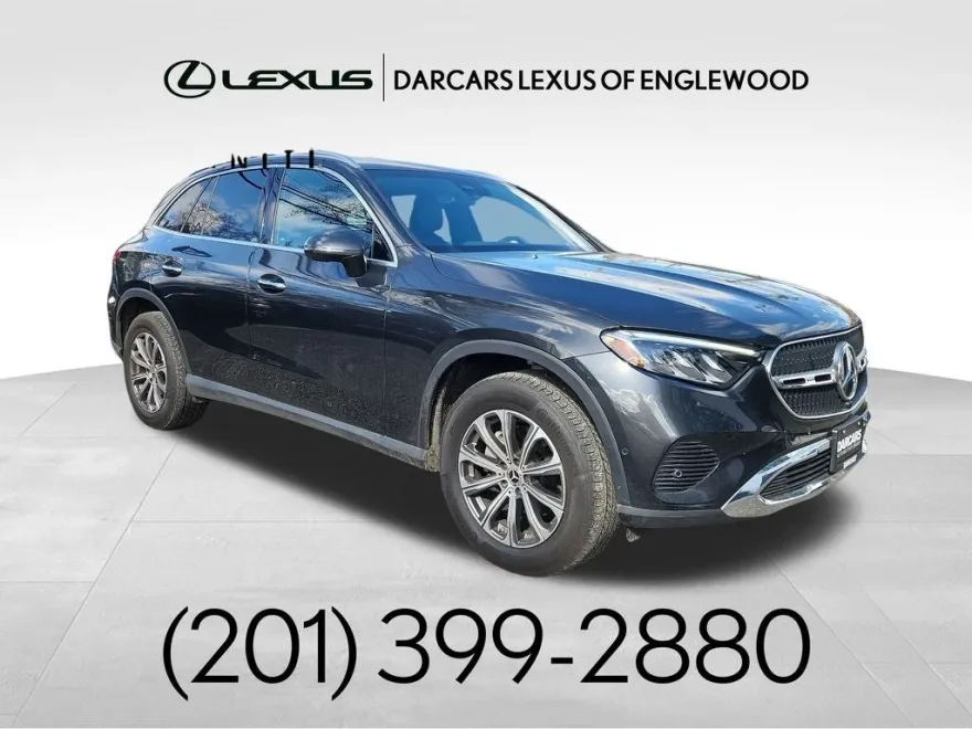 2023 Mercedes Benz GLC 300 4MATIC photo 1
