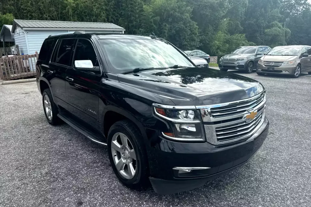 2020 Chevrolet Tahoe Premier photo 1