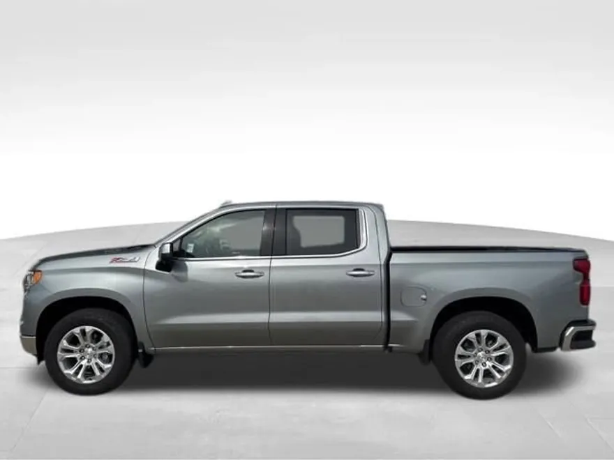 2023 Chevrolet Silverado 1500 LTZ photo 1