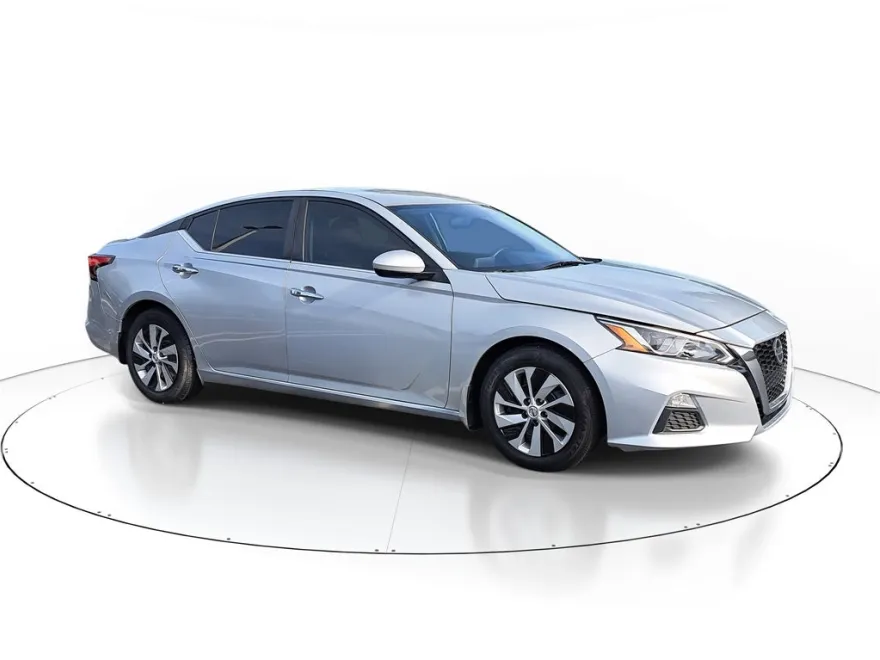 2019 Nissan Altima 2.5 S photo 1