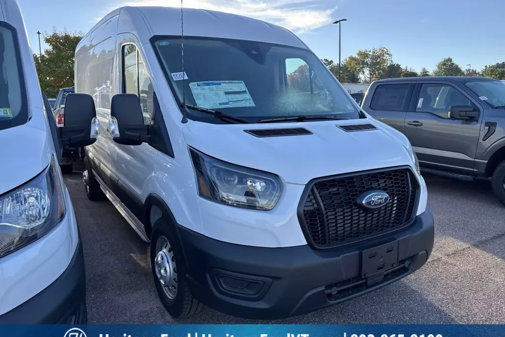2025 Ford Transit Cargo Van photo 1