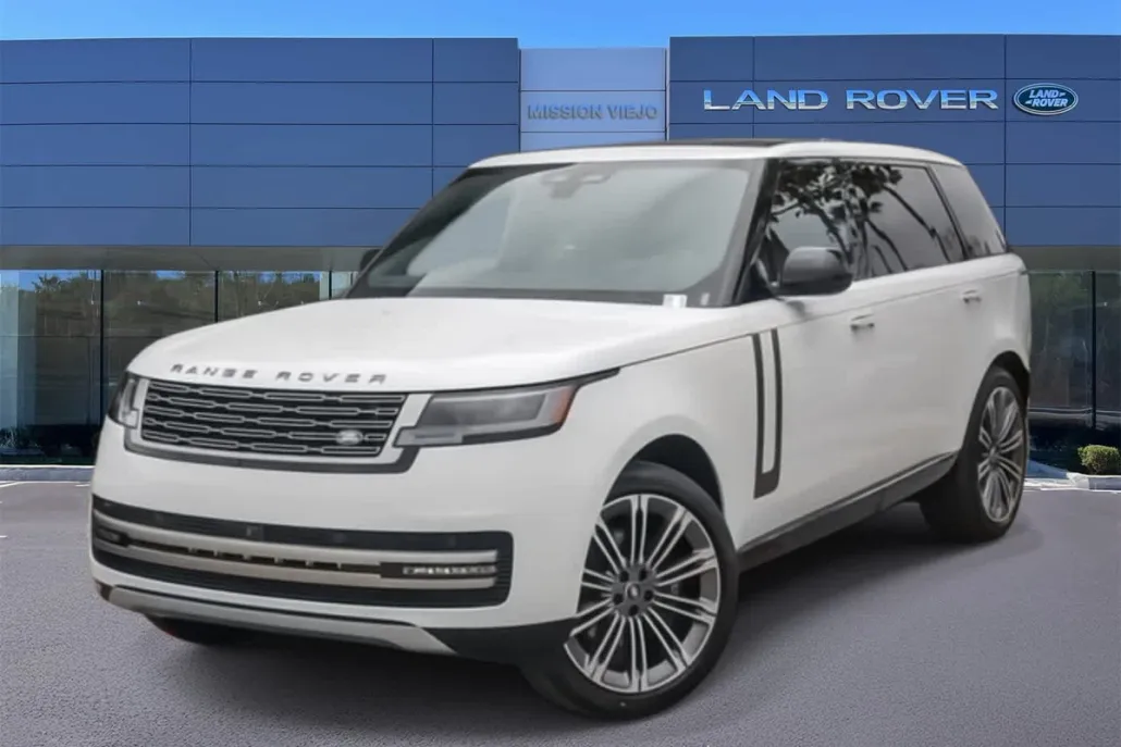 2025 Land Rover Range Rover SE photo 1