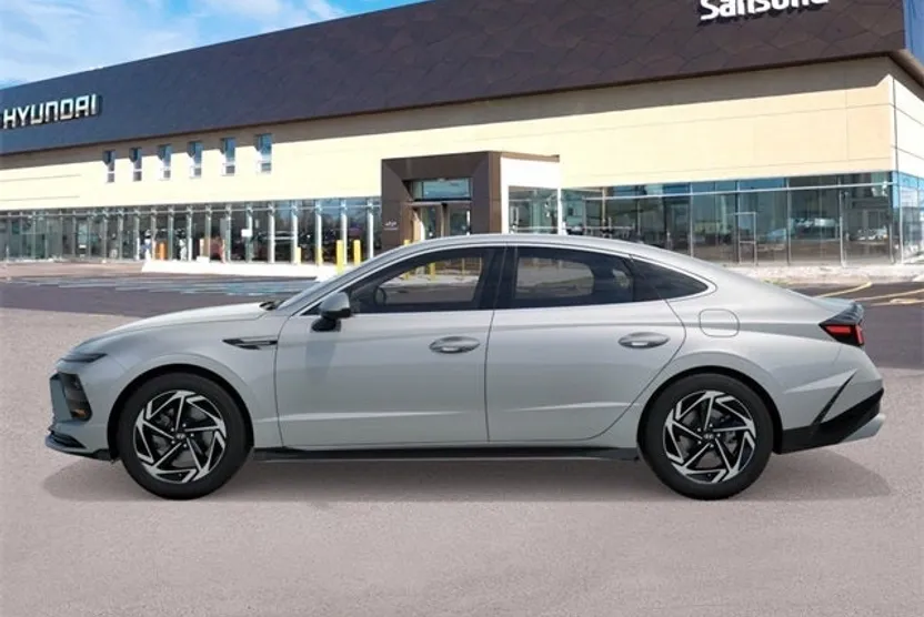 2026 Hyundai Sonata SEL Sport photo 1