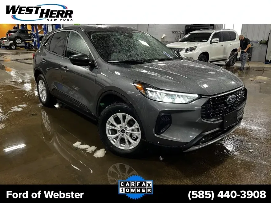 2024 Ford Escape Active photo 1