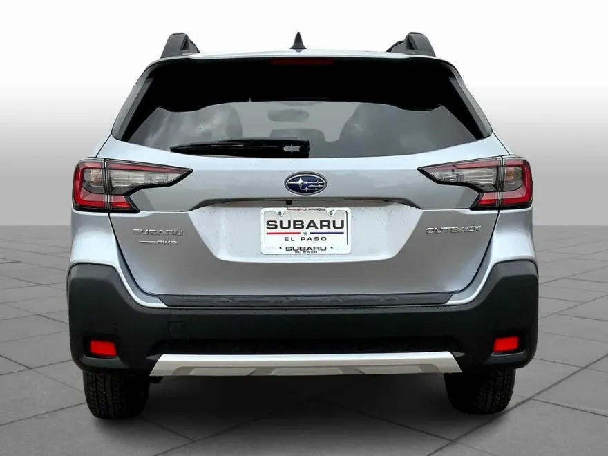 2025 Subaru Outback Limited photo 1