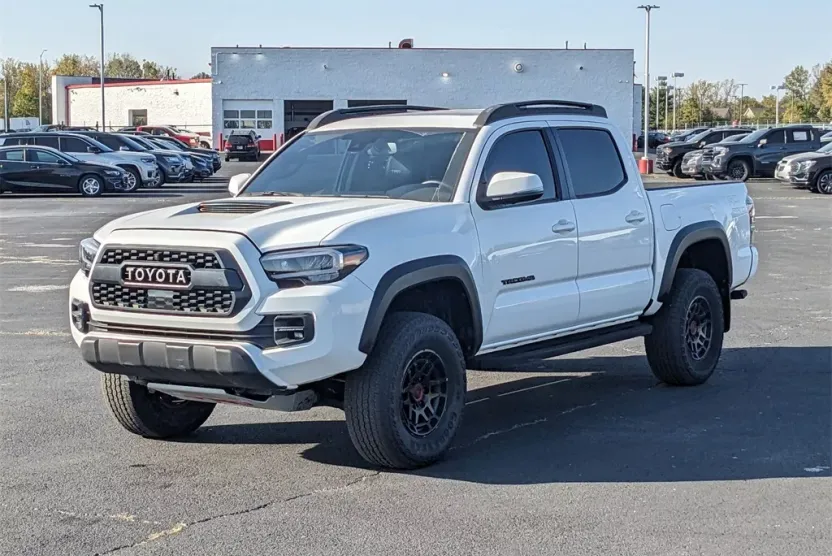 2022 Toyota Tacoma TRD Pro photo 1