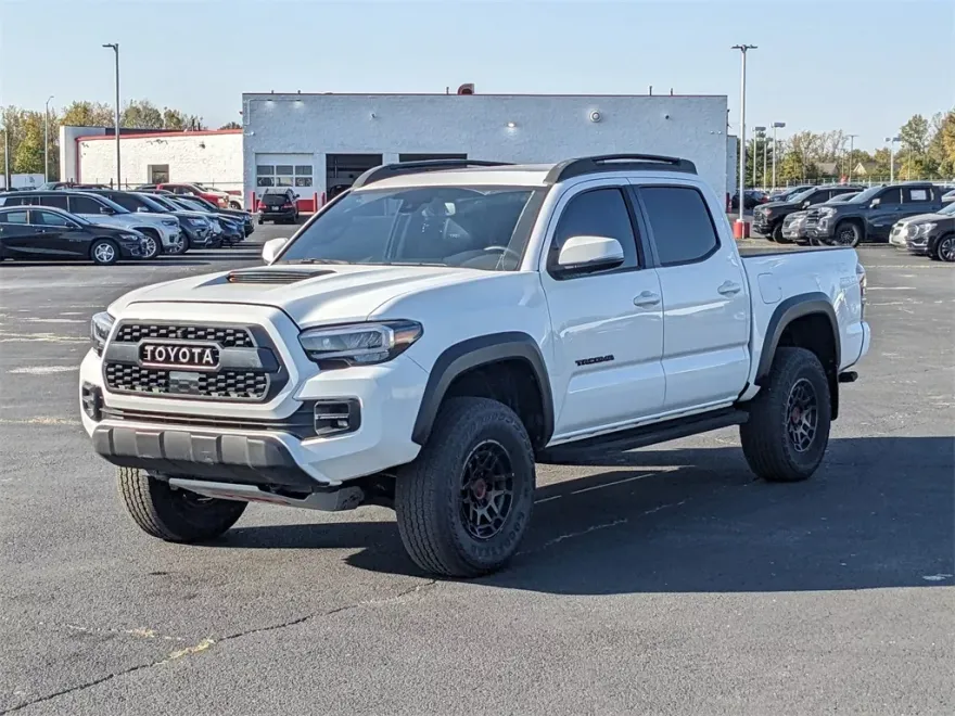 2022 Toyota Tacoma TRD Pro photo 1
